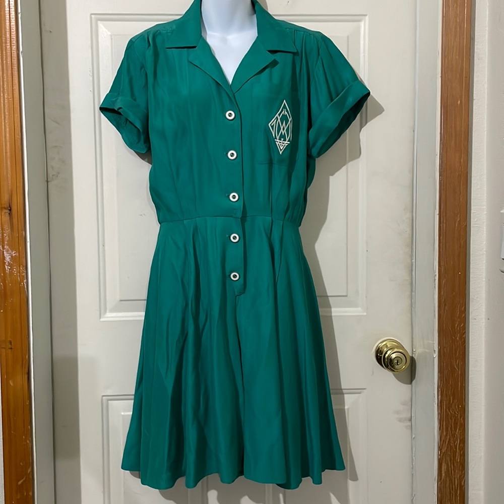 Vintage adorable green romper. Size 6.